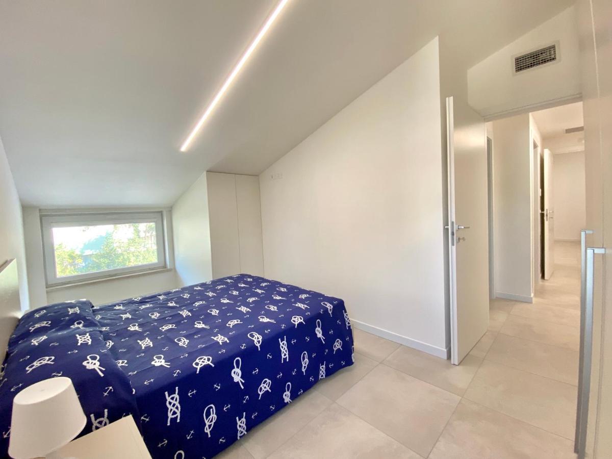 Em Apartments ลินญาโน ซับเบียโดโร ภายนอก รูปภาพ
