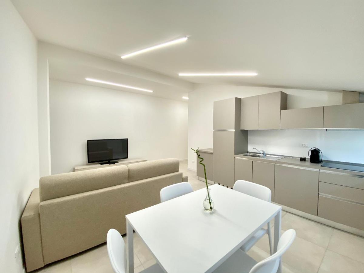 Em Apartments ลินญาโน ซับเบียโดโร ภายนอก รูปภาพ